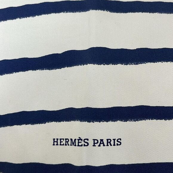 Hermes Scarf Petit Carré White And Blue Striped - Picture 5 of 5